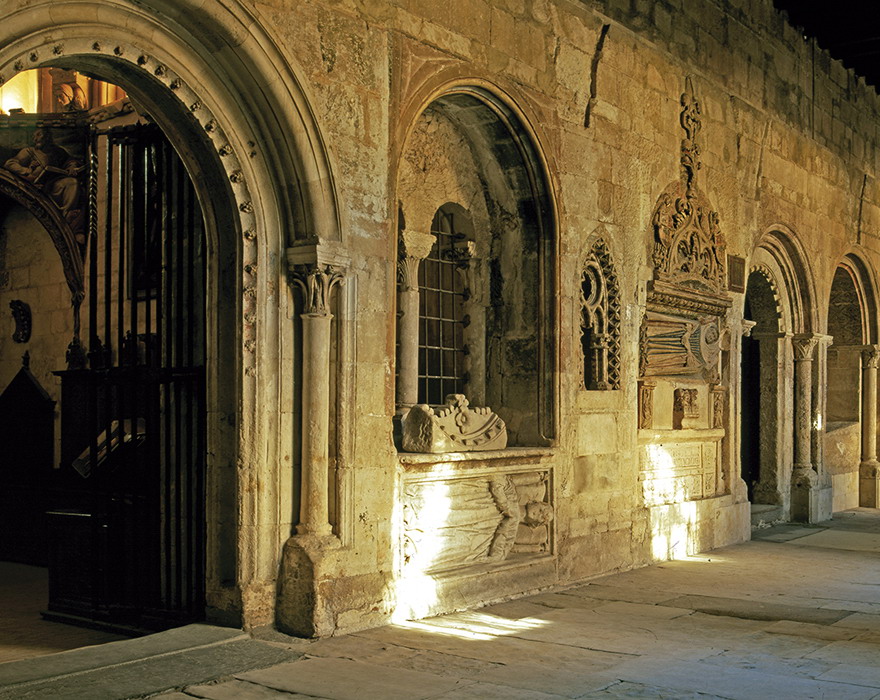 Claustro de la Catedral Vieja de Salamanca