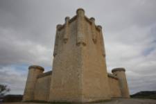 Castillo de Torrelobatón o de los Comuneros
