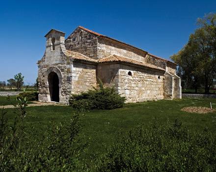 Iglesia de San Juan Bautista o de San Juan de Baños. Baños de Cerrato (Palencia)
