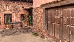 Pueblos Rojos y Negros