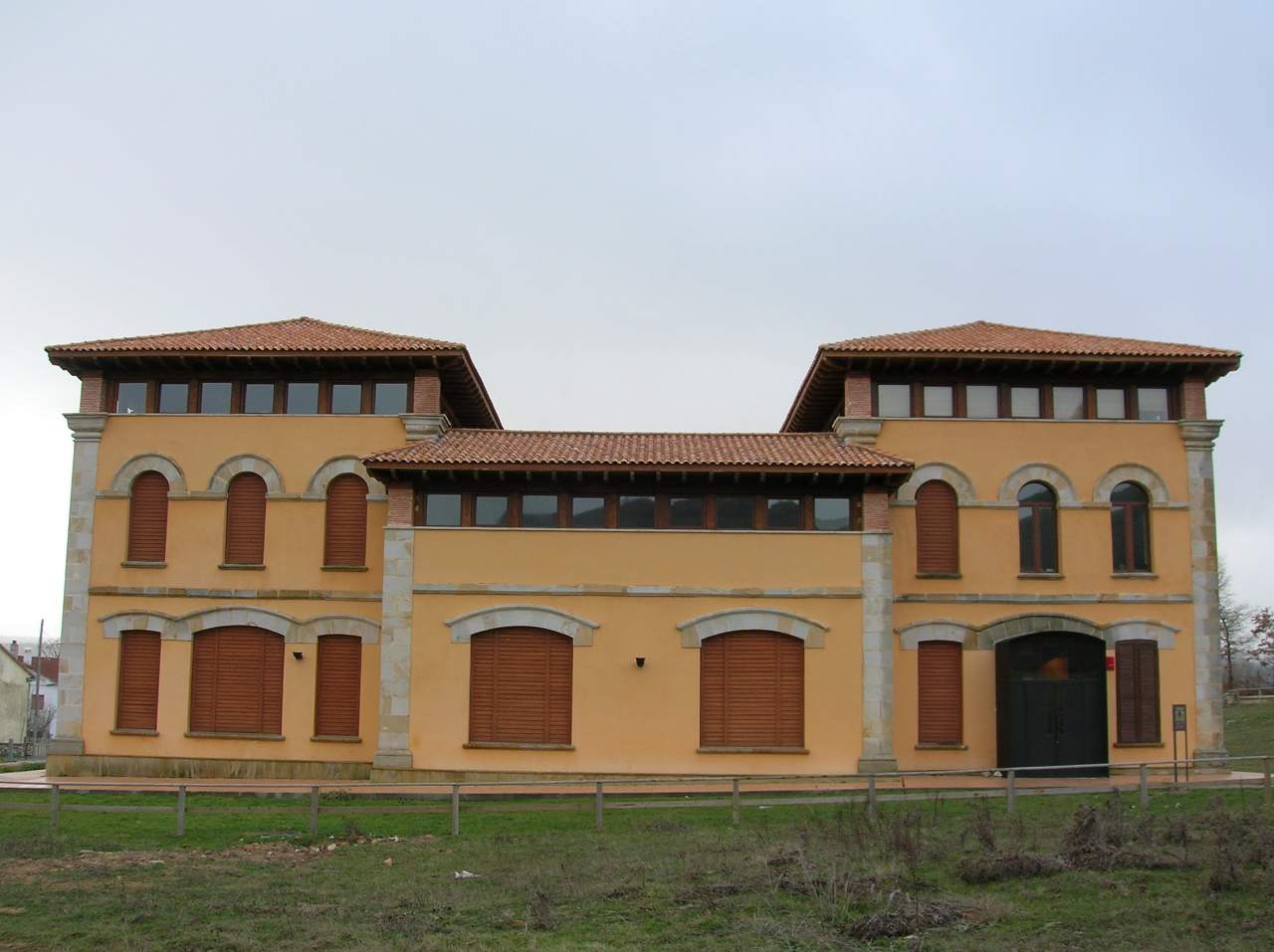 Casa del Parque 'Ojo Guareña'