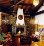 Jose Maria, interior