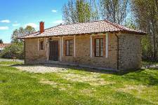 LA CASINA DE LA FUENTE, Santa Marina de Somoza, (León), vista exterior