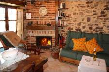 LA CASINA DE LA FUENTE, Santa Marina de Somoza, (León), vista interior