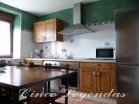 CINCO LEYENDAS, Liegos, (León), vista interior