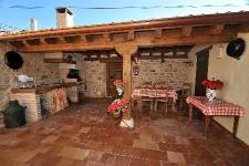 LA FUENTE DE PAVIA, Caballar, (Segovia), vista interior