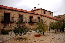 EL LAGAR DE LA NAVAZUELA, Rasa (La), (Soria), vista exterior