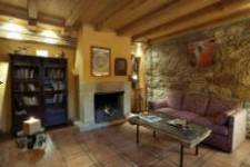 LA VIEJA CHIMENEA, Herreros, (Soria), vista interior 1