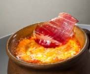 Sopa castellana tradicional con pan de Valladolid