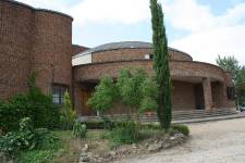 MISIONEROS ESPIRITANOS, Castrillo de la Vega, (Burgos), vista exterior