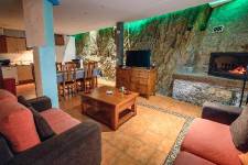 AGUAS FRIAS III, La Omañuela, (León), vista interior