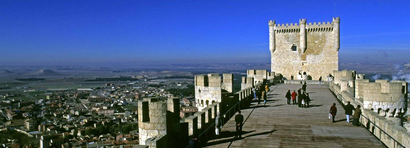 Castillo de Peñafiel - Portal de Turismo de la Junta de Castilla y León