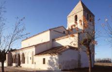 Iglesia parroquial de Pinarejos