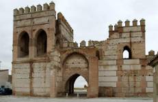 Murallas de Madrigal / Puertas de Cantalapiedra - de Medina - Arévalo y Peñaranda
