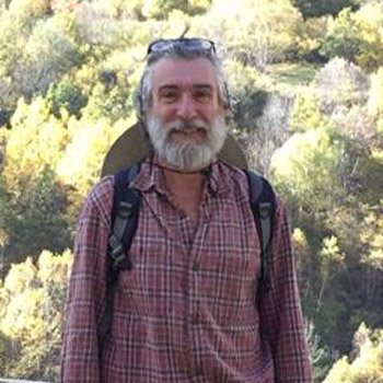 Dr. Carlos Colinas