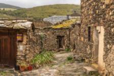 Pueblos Rojos y Negros