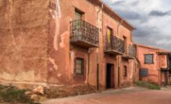Pueblos Rojos y Negros