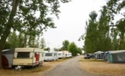 CAMINO DE SANTIAGO, Camping segunda, Villadangos del Páramo, (León)