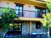CASA ENTRE ROSALES, Candeleda, (Ávila), vista exterior