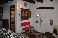 Entre Babia y la luna - COLORES, San Emiliano, (León), vista interior