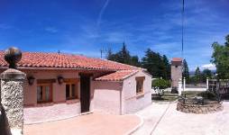 LA BECEA, Ortigosa del Monte, (Segovia), vista exterior