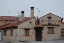 CASA DE LA ABUELA DOMINGA, Sanchónuño, (Segovia), vista exterior