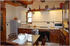 LA CASINA DE LA FUENTE, Santa Marina de Somoza, (León), vista interior