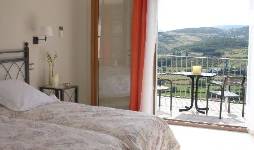 DIEZ LEGUAS, Hoyos del Espino, (Ávila), vista interior