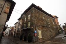 LAS DOÑAS DEL PORTAZGO, vista exterior
