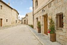 ENCANTO MEDIEVAL, Montealegre de Campos, (Valladolid), vista exterior