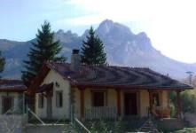 REFUGIO DEL CUETO, Fontun de la Tercia, (León), vista exterior