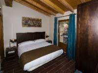 VILLA DE LA PEÑA, Bretun, (Soria), vista interior