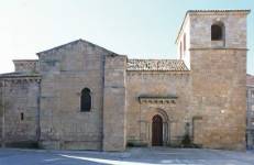 Fachada Iglesia de Santo Tomás Cantuariense