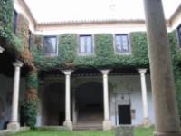Patio Palacio de los Castro