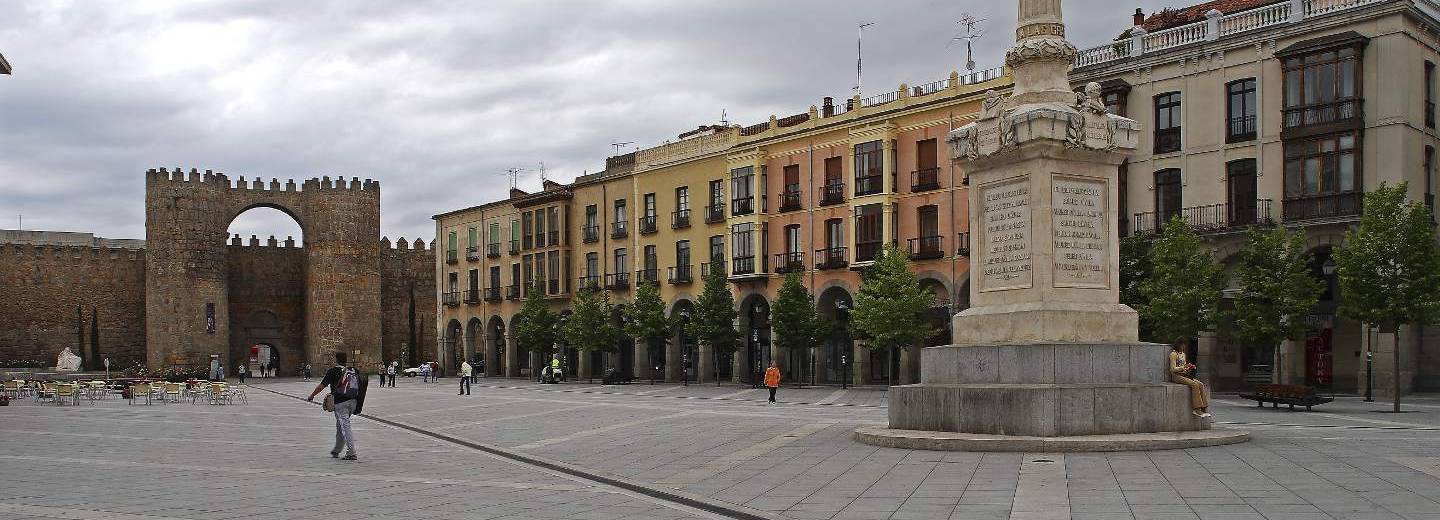 Ávila. Plaza de Santa Teresa