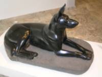 Perro Lobo Asentado
