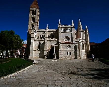 Iglesia de Santa María de la Antigua