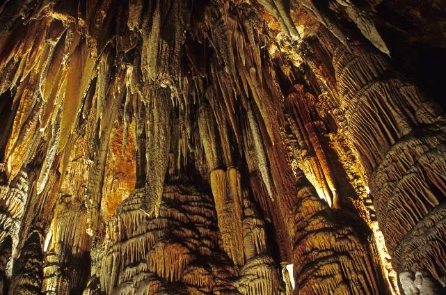 Cuevas Valporquero (Vegacervera)