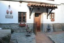 LA BATIPUERTA DE CANDELARIO, vista exterior