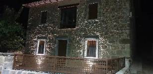CARMEN LUNA, Los Barrios de Luna, (Léon), vista exterior