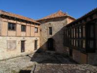 CASA 5 TORRE, Valoria de Aguilar, (Palencia), vista exterior