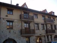 LA CASONA DE NAVALENO, vista exterior