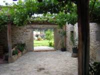 CASONA DE SOTOSCUEVA, Cueva, (Burgos), vista exterior
