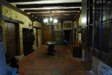 CASONA DE SOTOSCUEVA, Cueva, (Burgos), vista interior