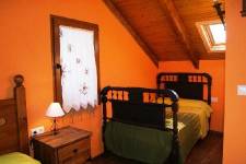 CASA TINA, Paradela de Muces, (León), vista interior