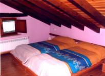 LA CORTE, vista interior