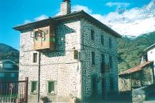 EZCURRA, Vista exterior