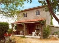 La Isla, exterior