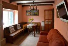 LAS NOGALAS, Llamera, (León), vista interior