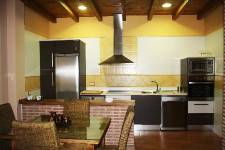 LA PORTALERA DE GREDOS, Navaluenga, (Ávila), vista interior